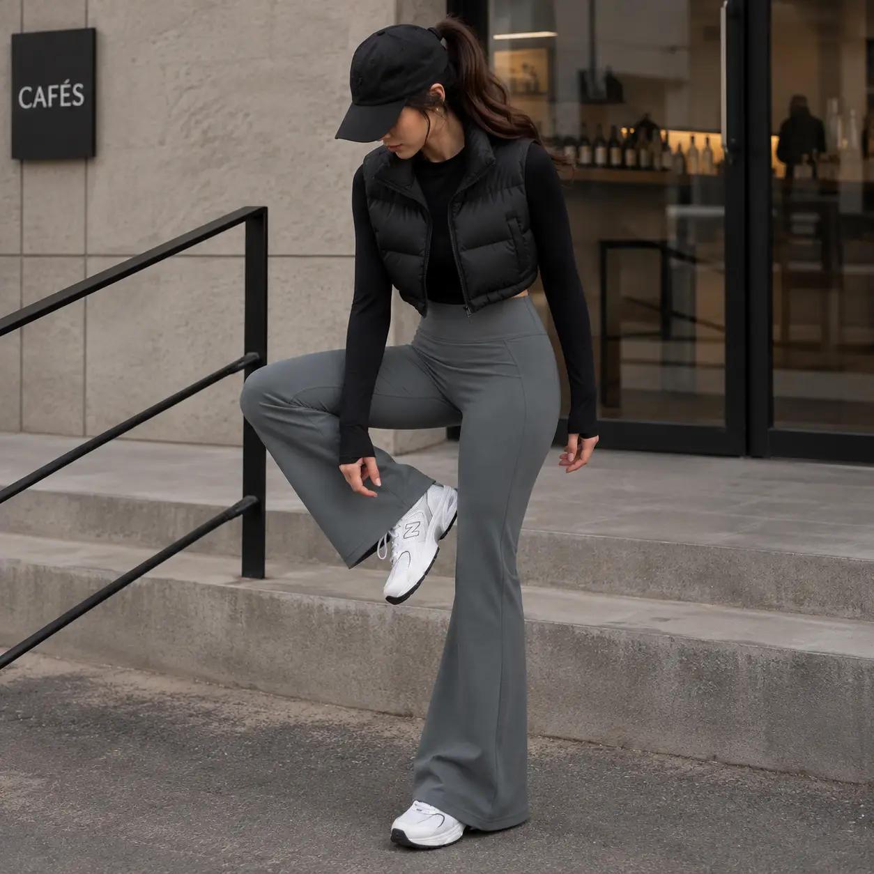 Active Flare Pants